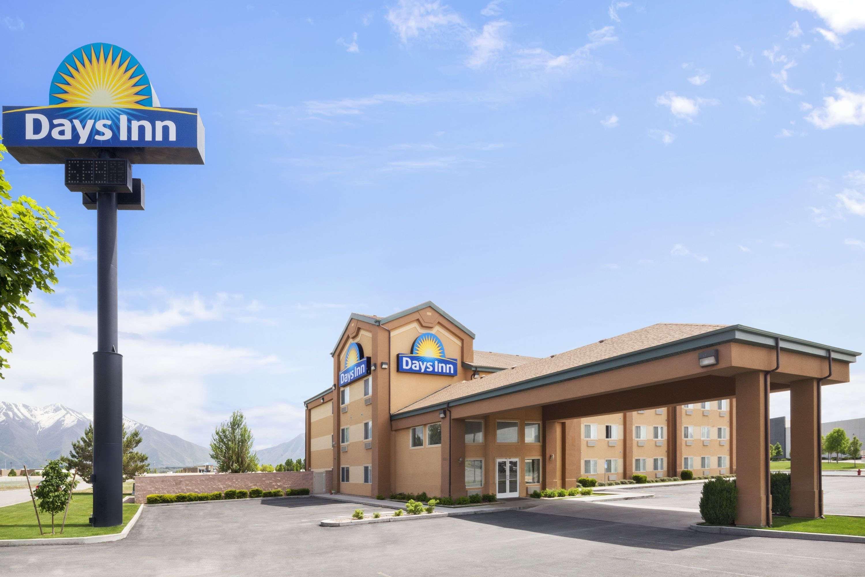 Days Inn By Wyndham ספרינגוויל מראה חיצוני תמונה