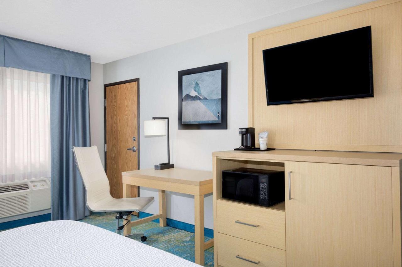 Days Inn By Wyndham ספרינגוויל מראה חיצוני תמונה